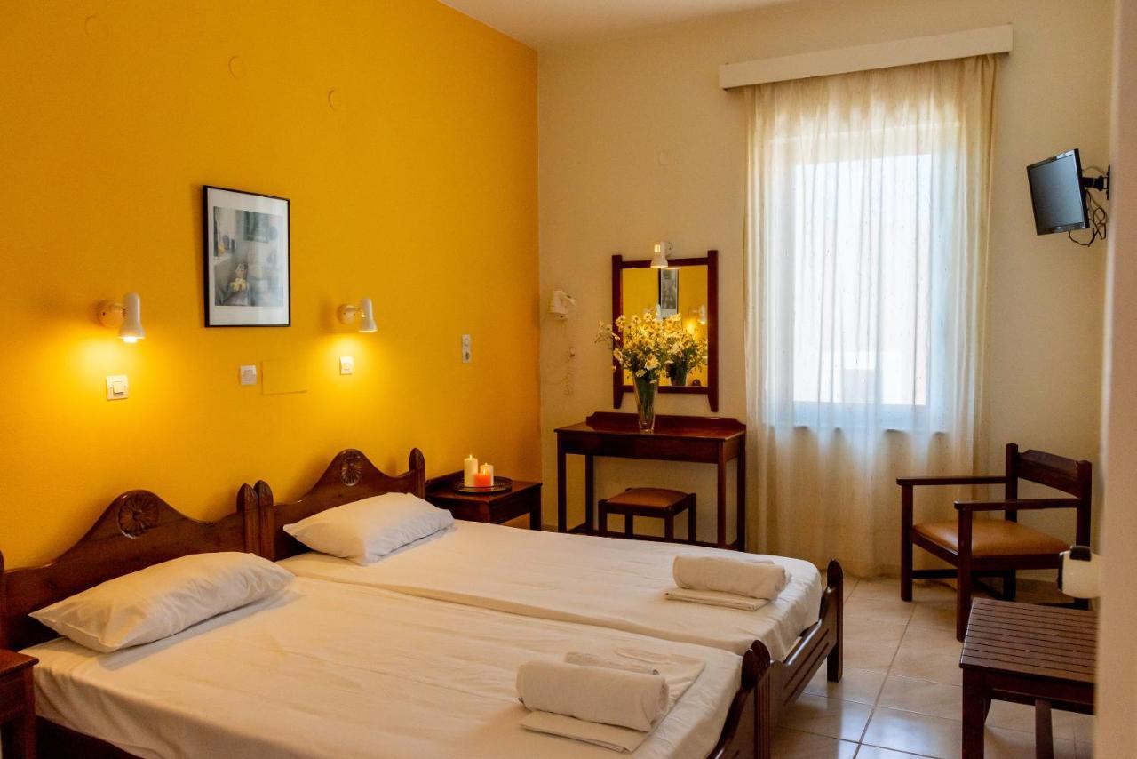 Almyra Apartments & Suites Sfáka Esterno foto