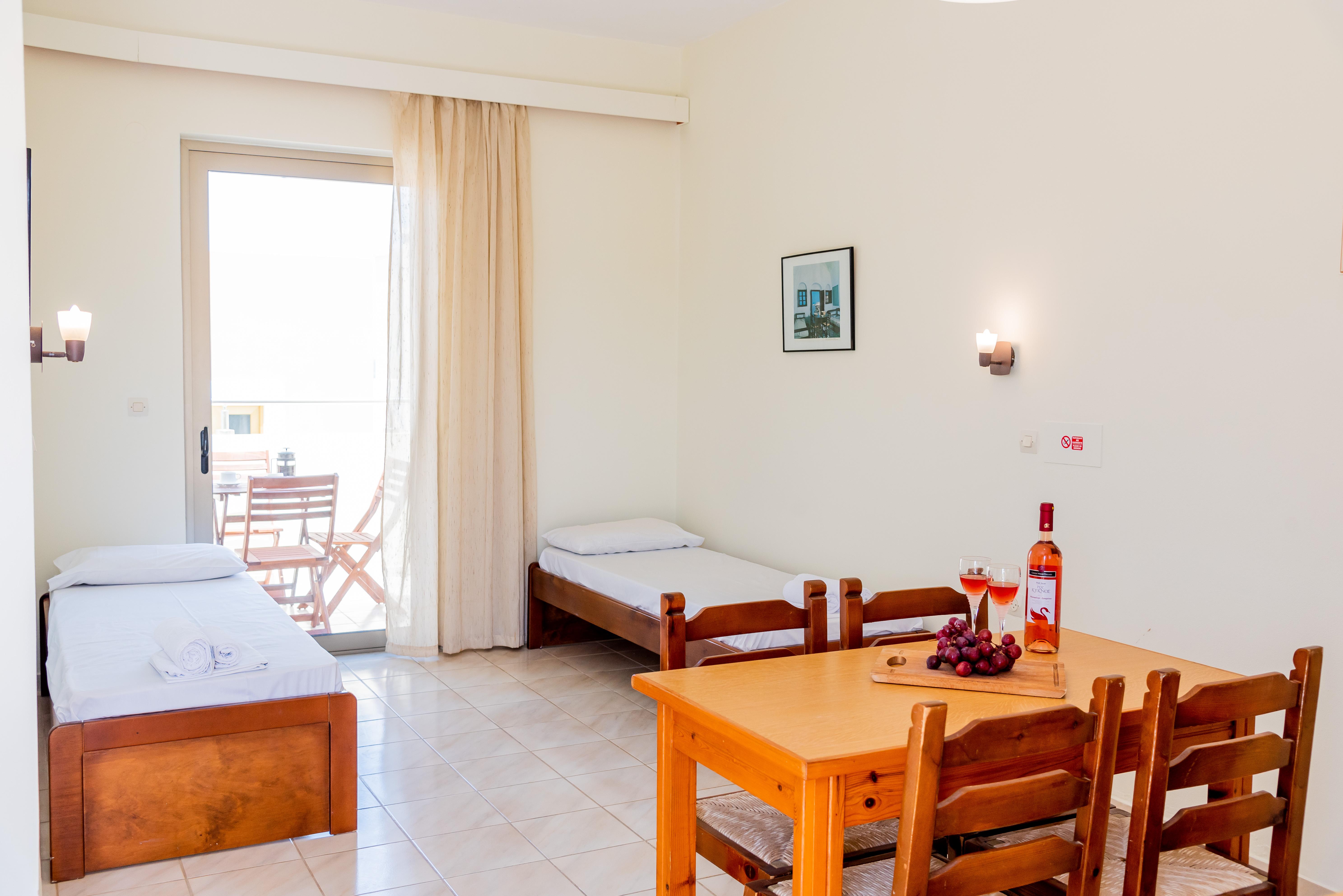 Almyra Apartments & Suites Sfáka Esterno foto