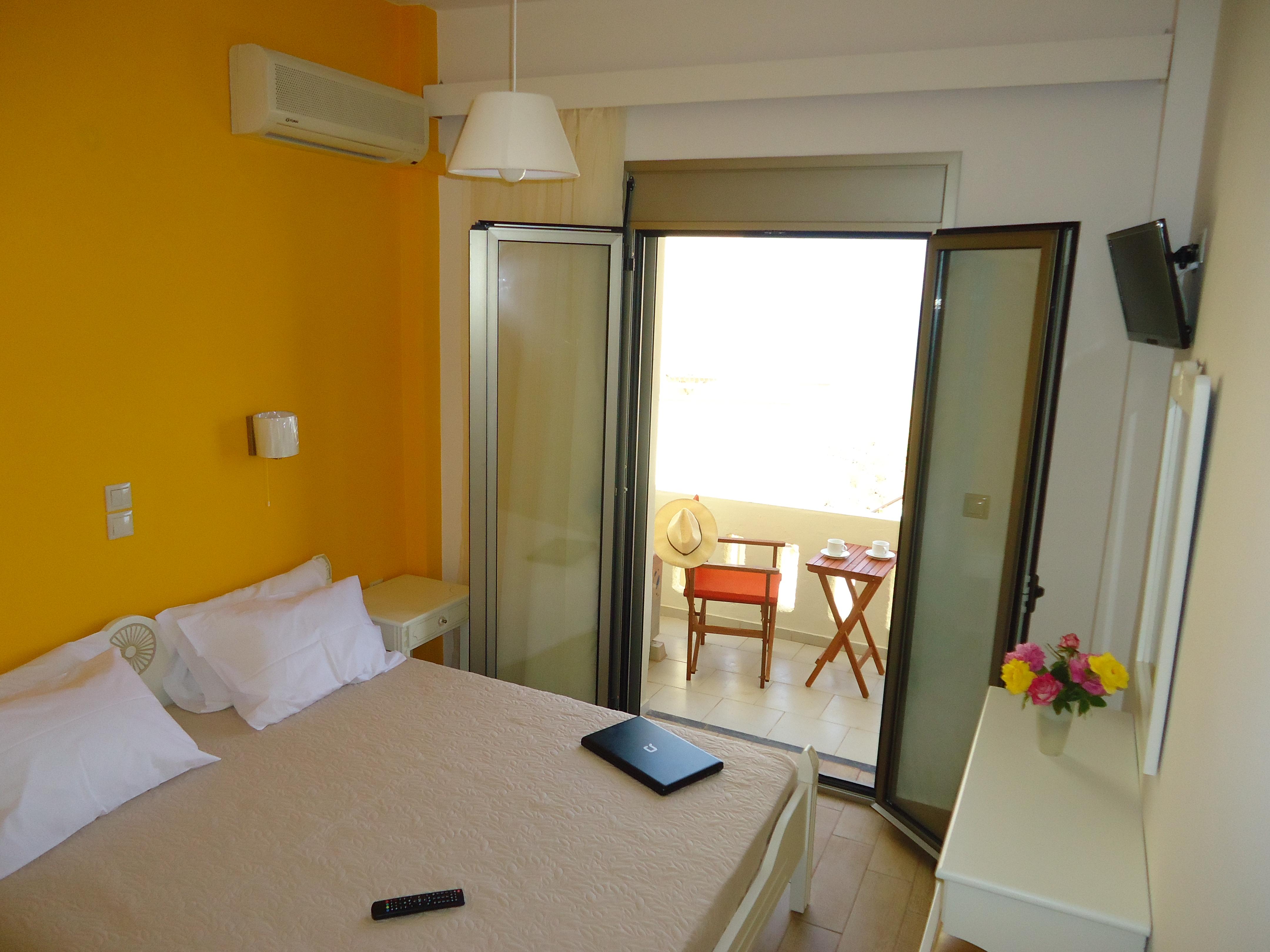 Almyra Apartments & Suites Sfáka Esterno foto
