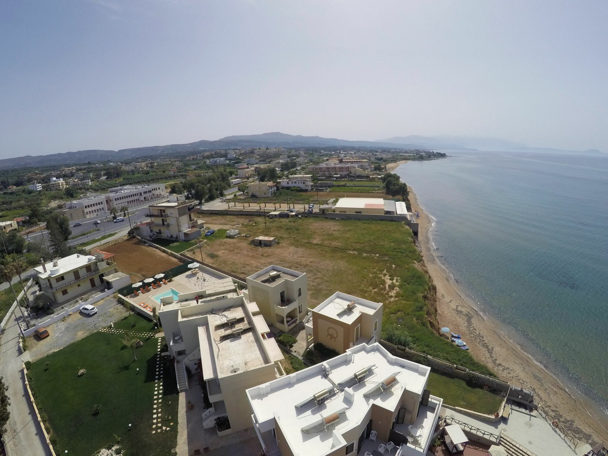 Almyra Apartments & Suites Sfáka Esterno foto
